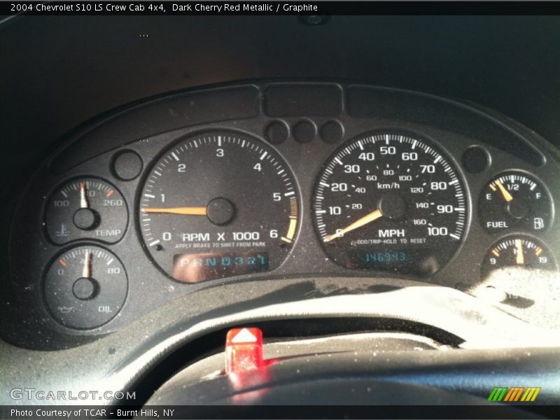 Dark Cherry Red Metallic / Graphite 2004 Chevrolet S10 LS Crew Cab 4x4