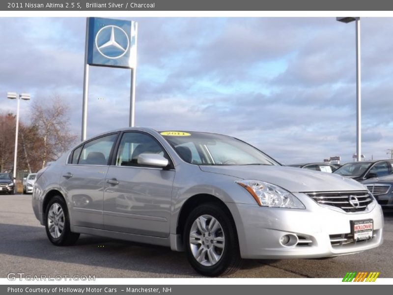 Brilliant Silver / Charcoal 2011 Nissan Altima 2.5 S