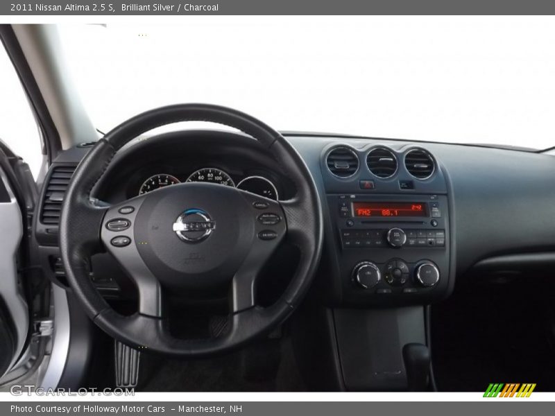 Brilliant Silver / Charcoal 2011 Nissan Altima 2.5 S