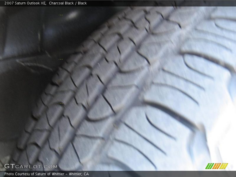 Charcoal Black / Black 2007 Saturn Outlook XE