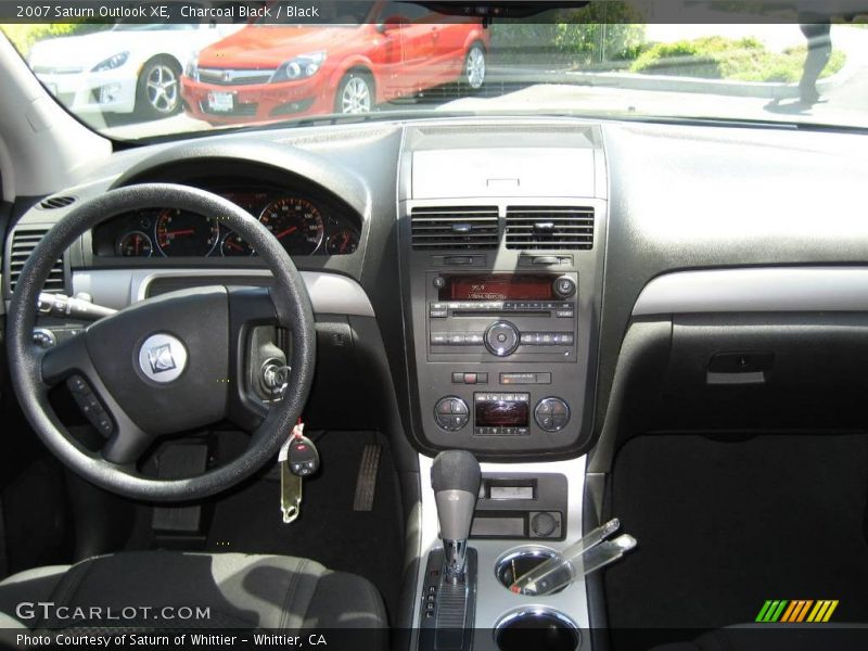 Charcoal Black / Black 2007 Saturn Outlook XE