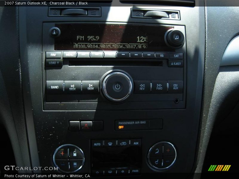 Charcoal Black / Black 2007 Saturn Outlook XE