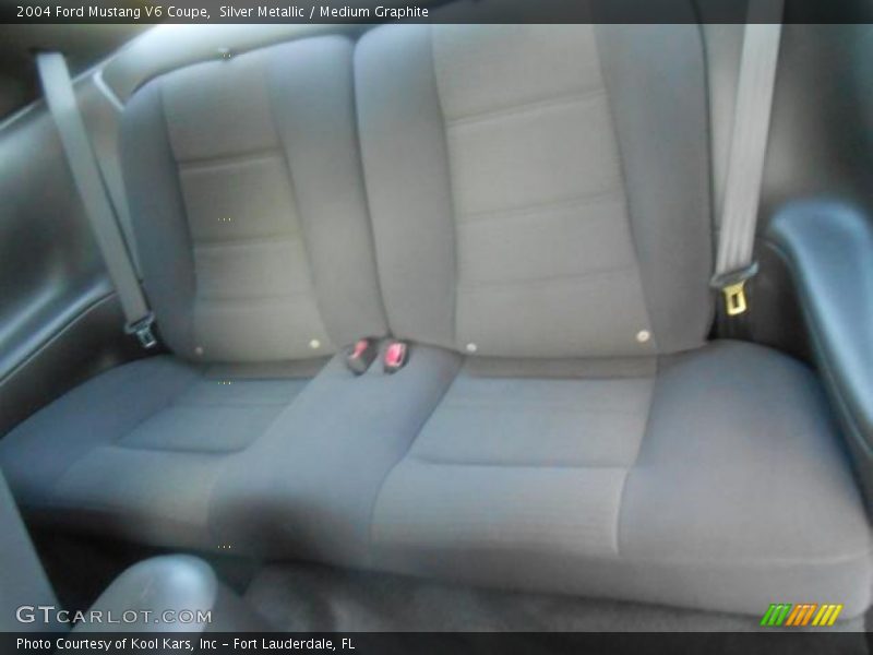 Silver Metallic / Medium Graphite 2004 Ford Mustang V6 Coupe