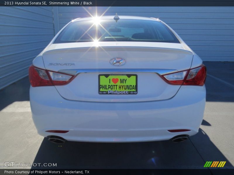 Shimmering White / Black 2013 Hyundai Sonata SE