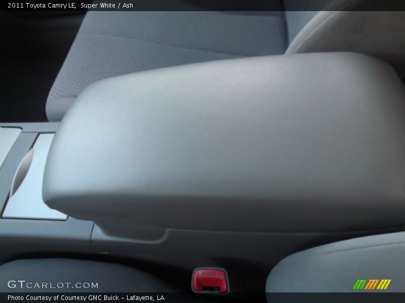 Super White / Ash 2011 Toyota Camry LE