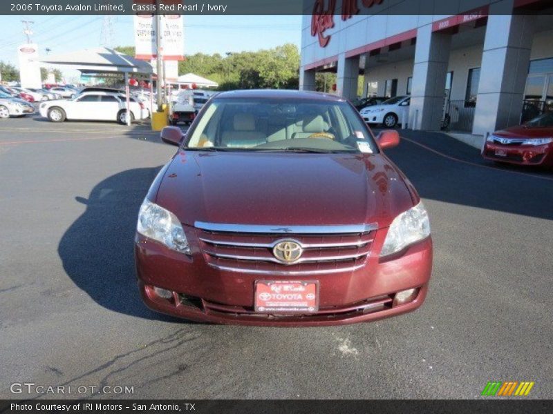 Cassis Red Pearl / Ivory 2006 Toyota Avalon Limited