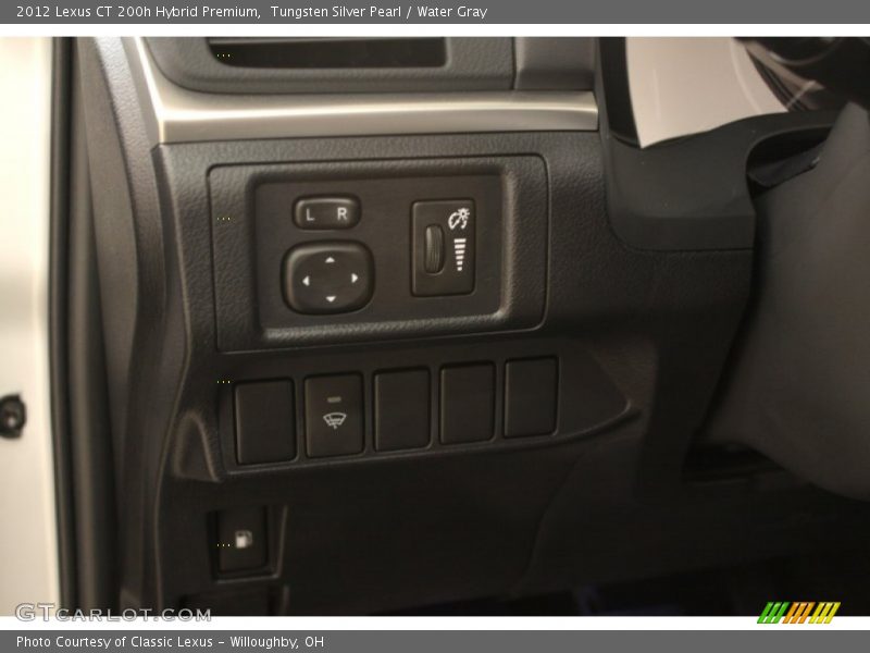 Controls of 2012 CT 200h Hybrid Premium