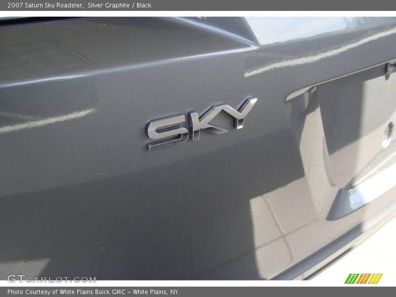 Silver Graphite / Black 2007 Saturn Sky Roadster
