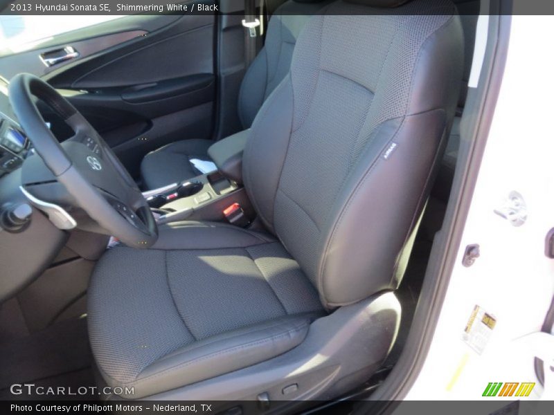 Shimmering White / Black 2013 Hyundai Sonata SE