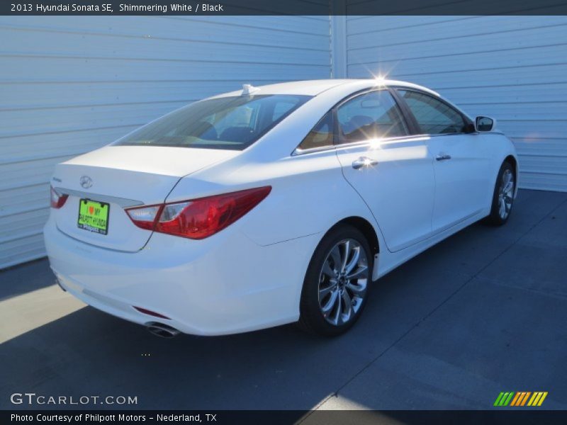 Shimmering White / Black 2013 Hyundai Sonata SE