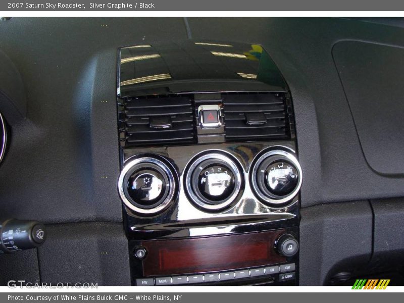Silver Graphite / Black 2007 Saturn Sky Roadster