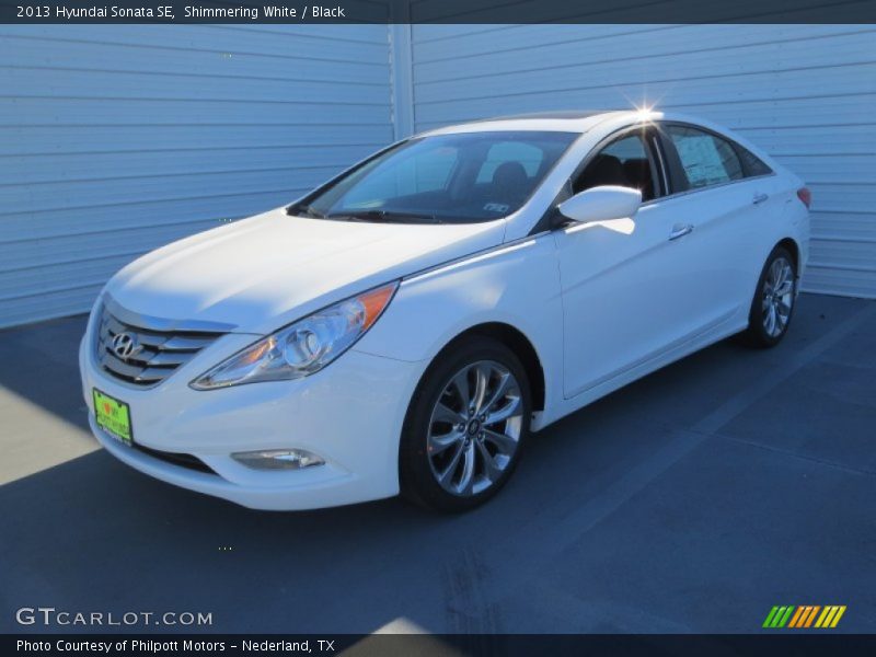 Shimmering White / Black 2013 Hyundai Sonata SE