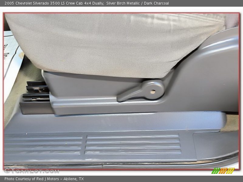 Silver Birch Metallic / Dark Charcoal 2005 Chevrolet Silverado 3500 LS Crew Cab 4x4 Dually