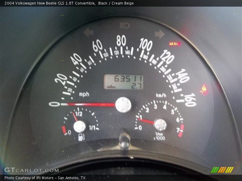 Black / Cream Beige 2004 Volkswagen New Beetle GLS 1.8T Convertible