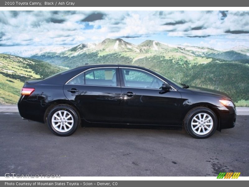 Black / Ash Gray 2010 Toyota Camry