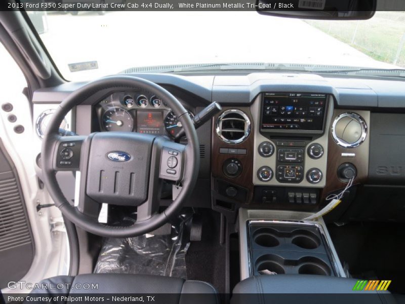 Dashboard of 2013 F350 Super Duty Lariat Crew Cab 4x4 Dually