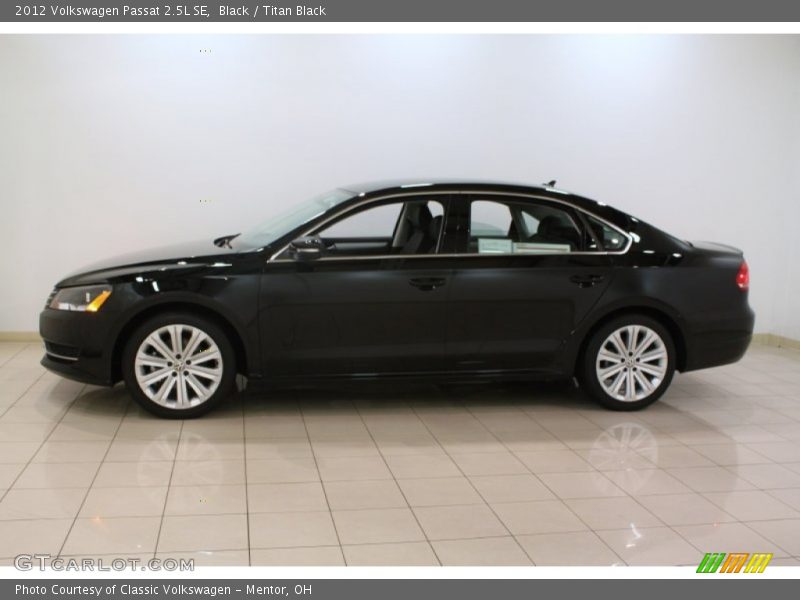 Black / Titan Black 2012 Volkswagen Passat 2.5L SE