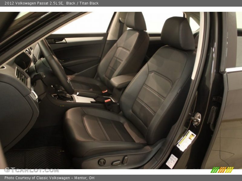 Black / Titan Black 2012 Volkswagen Passat 2.5L SE