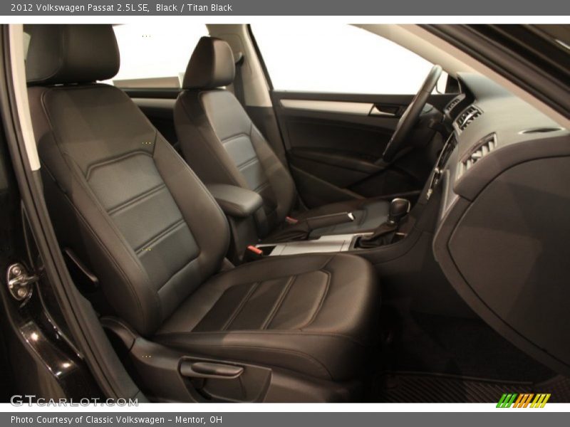 Black / Titan Black 2012 Volkswagen Passat 2.5L SE