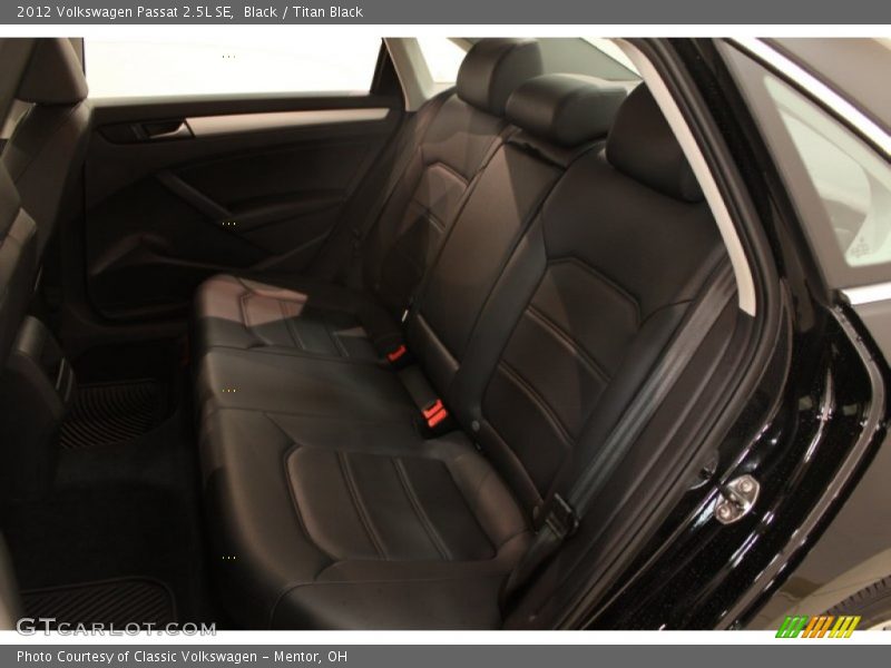 Black / Titan Black 2012 Volkswagen Passat 2.5L SE