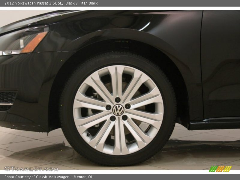 Black / Titan Black 2012 Volkswagen Passat 2.5L SE