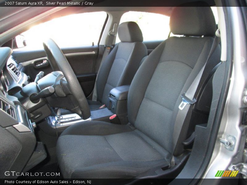 Silver Pearl Metallic / Gray 2007 Saturn Aura XR
