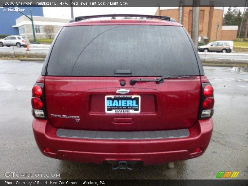 Red Jewel Tint Coat / Light Gray 2006 Chevrolet TrailBlazer LT 4x4