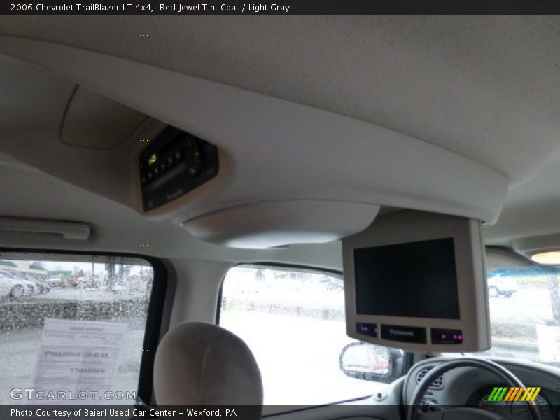 Red Jewel Tint Coat / Light Gray 2006 Chevrolet TrailBlazer LT 4x4