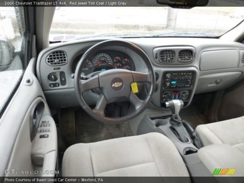 Red Jewel Tint Coat / Light Gray 2006 Chevrolet TrailBlazer LT 4x4
