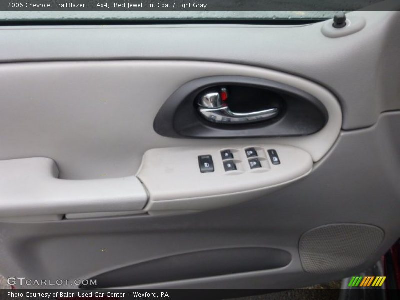 Red Jewel Tint Coat / Light Gray 2006 Chevrolet TrailBlazer LT 4x4