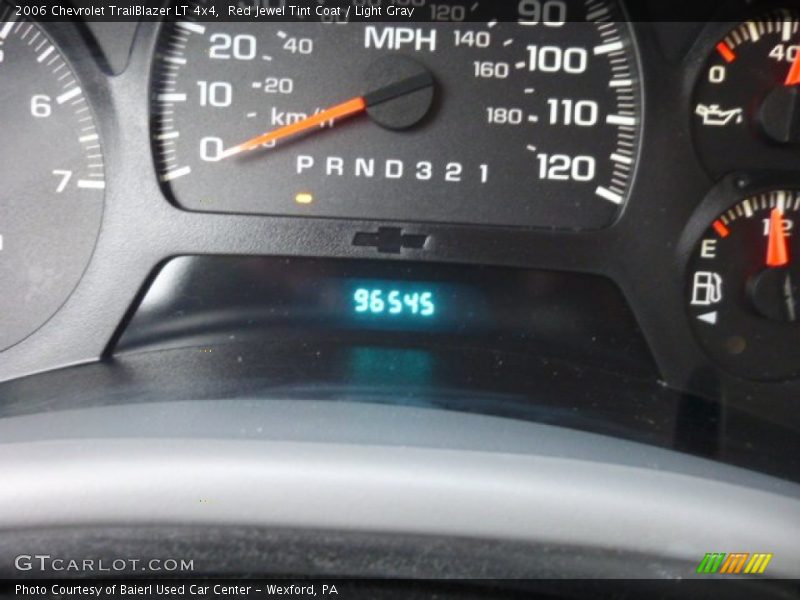 Red Jewel Tint Coat / Light Gray 2006 Chevrolet TrailBlazer LT 4x4