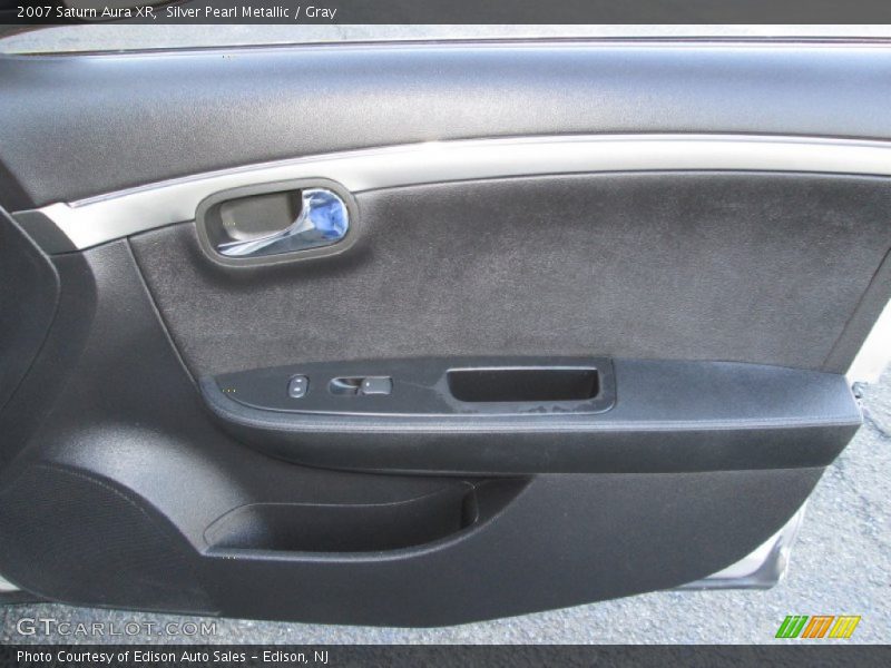 Silver Pearl Metallic / Gray 2007 Saturn Aura XR