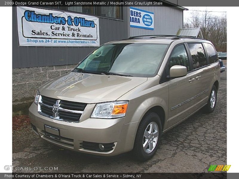 Light Sandstone Metallic / Medium Slate Gray/Light Shale 2009 Dodge Grand Caravan SXT