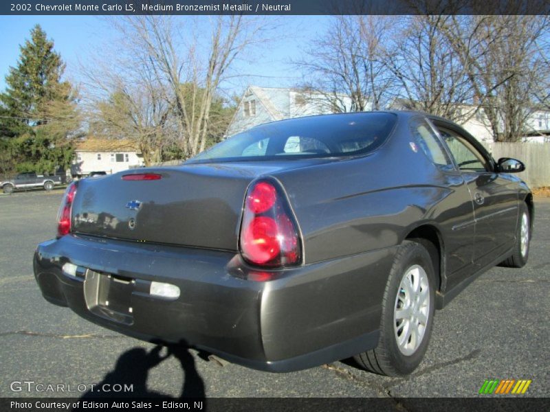 Medium Bronzemist Metallic / Neutral 2002 Chevrolet Monte Carlo LS