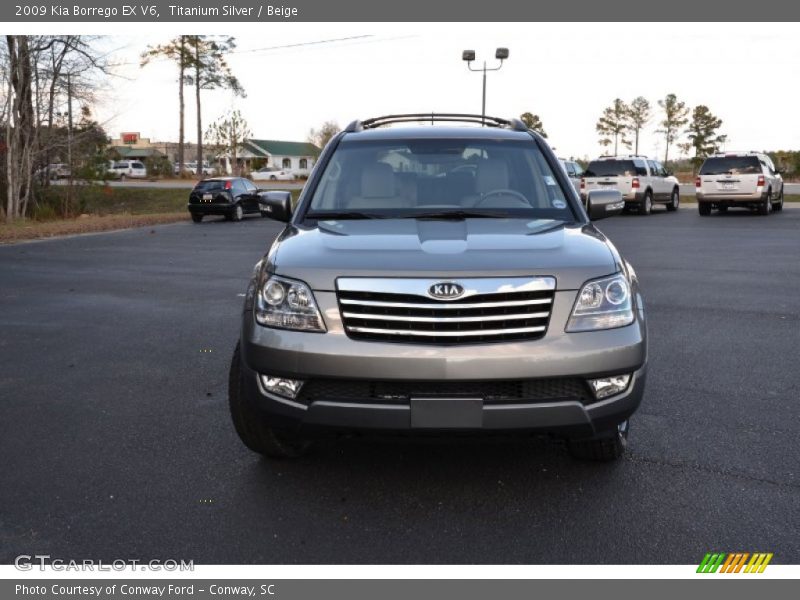 Titanium Silver / Beige 2009 Kia Borrego EX V6