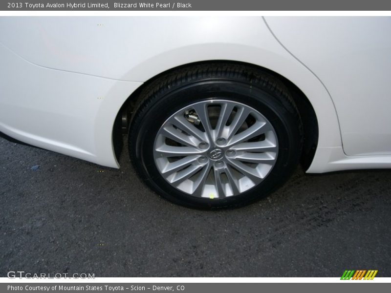 Blizzard White Pearl / Black 2013 Toyota Avalon Hybrid Limited