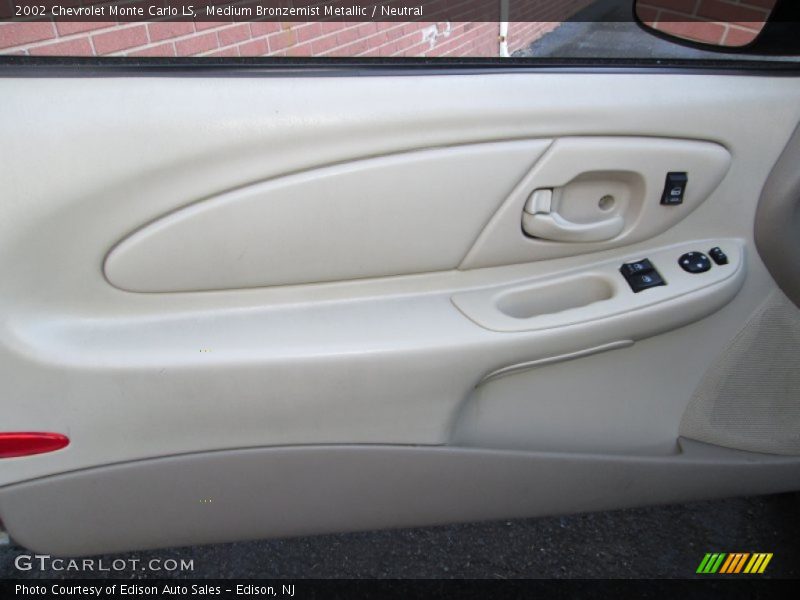 Medium Bronzemist Metallic / Neutral 2002 Chevrolet Monte Carlo LS