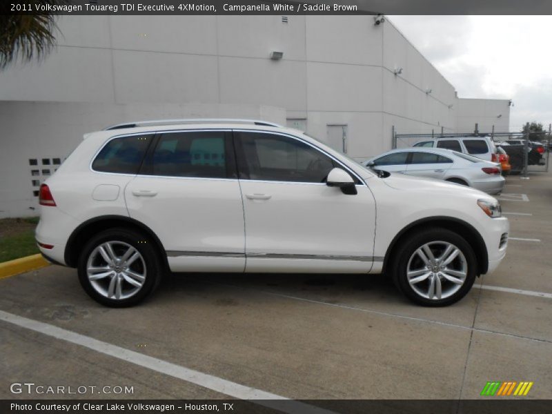 Campanella White / Saddle Brown 2011 Volkswagen Touareg TDI Executive 4XMotion