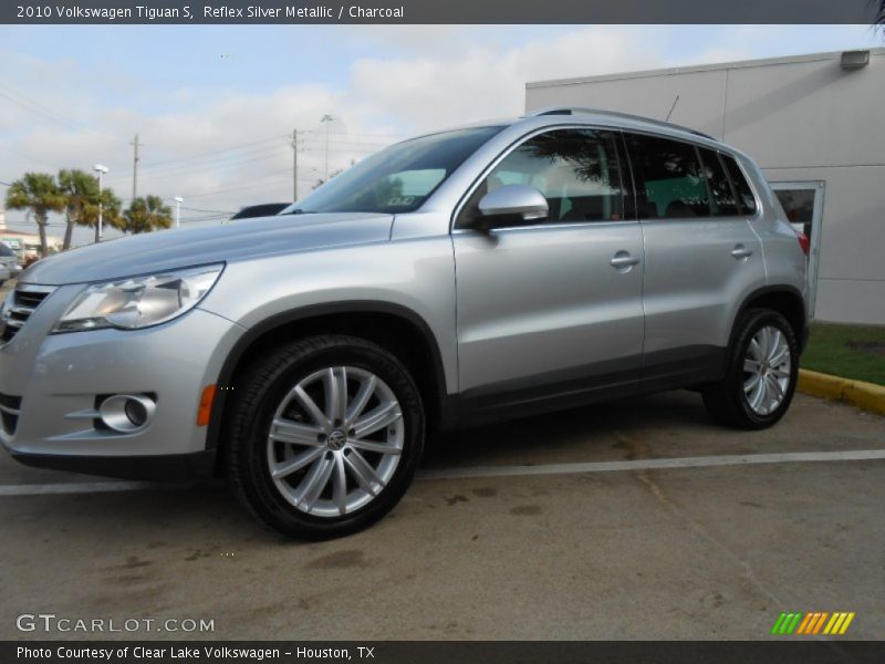 Reflex Silver Metallic / Charcoal 2010 Volkswagen Tiguan S