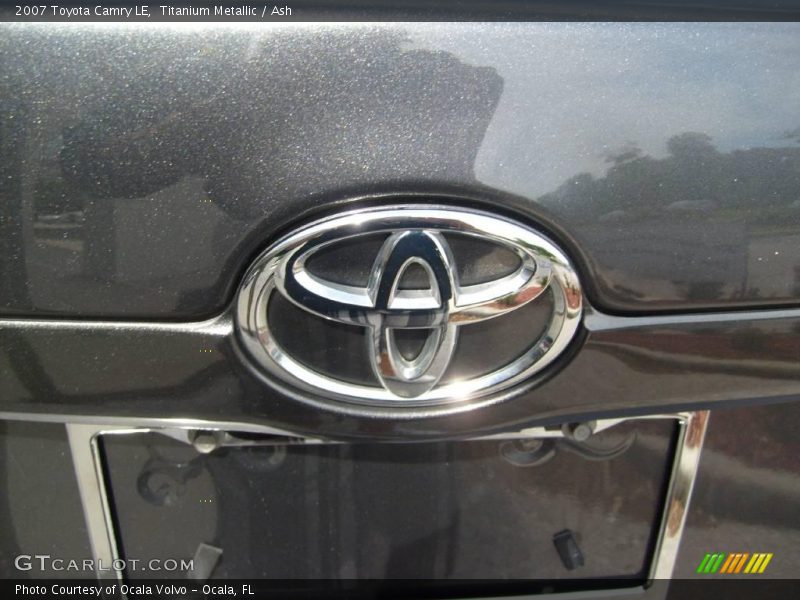 Titanium Metallic / Ash 2007 Toyota Camry LE