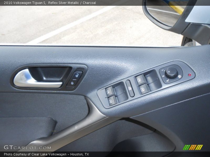Reflex Silver Metallic / Charcoal 2010 Volkswagen Tiguan S