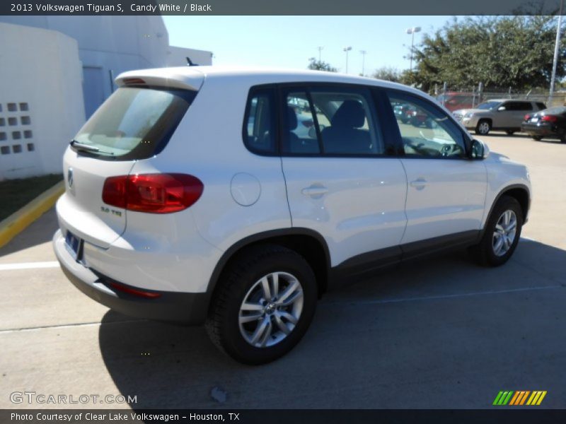 Candy White / Black 2013 Volkswagen Tiguan S