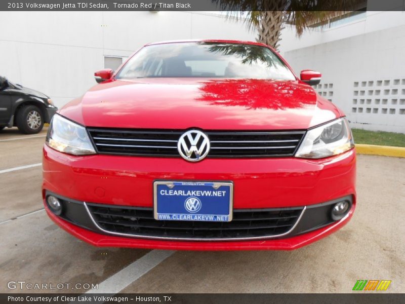 Tornado Red / Titan Black 2013 Volkswagen Jetta TDI Sedan