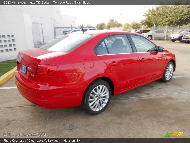 Tornado Red / Titan Black 2013 Volkswagen Jetta TDI Sedan