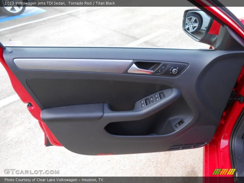 Tornado Red / Titan Black 2013 Volkswagen Jetta TDI Sedan