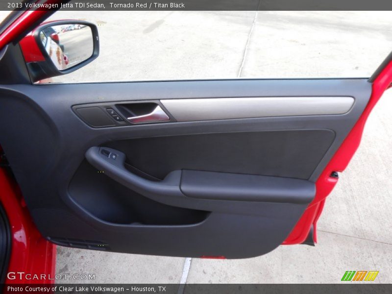 Tornado Red / Titan Black 2013 Volkswagen Jetta TDI Sedan