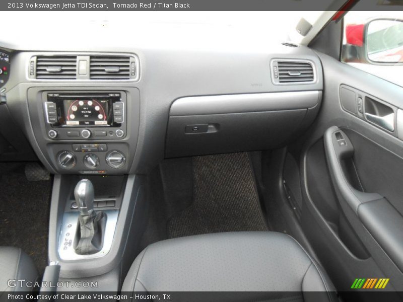 Tornado Red / Titan Black 2013 Volkswagen Jetta TDI Sedan