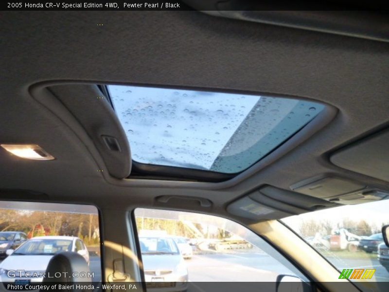 Pewter Pearl / Black 2005 Honda CR-V Special Edition 4WD