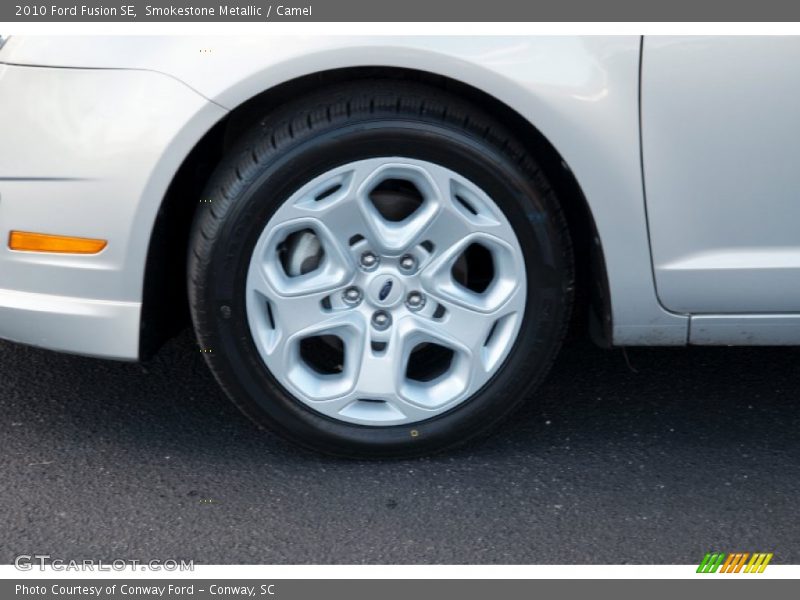 Smokestone Metallic / Camel 2010 Ford Fusion SE