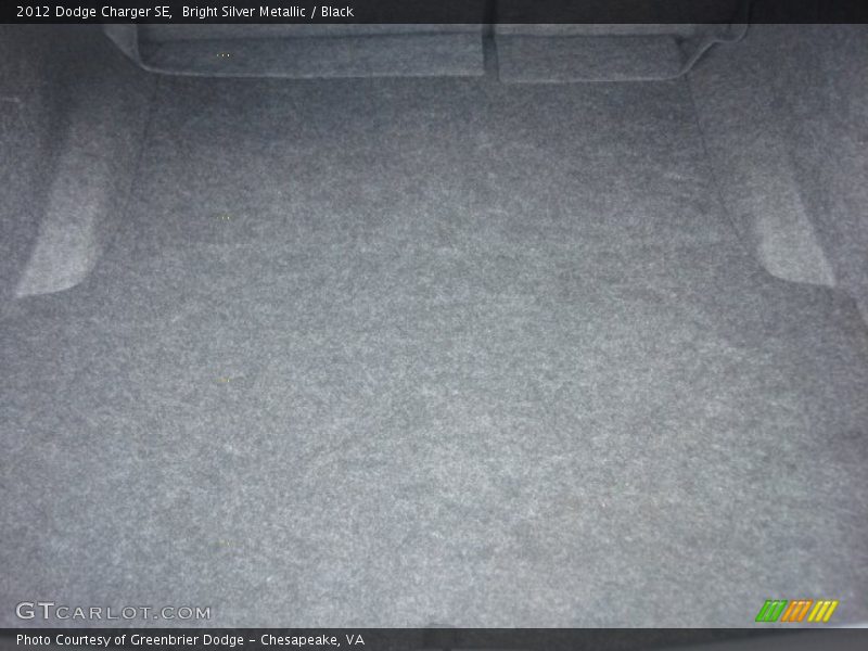 Bright Silver Metallic / Black 2012 Dodge Charger SE